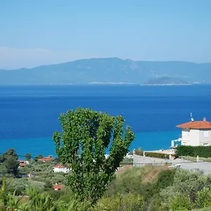 κάντε κράτηση εδώ